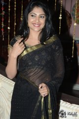 Kamalinee Mukherjee at Govindhudu Andari Vaadele Teaser Launch